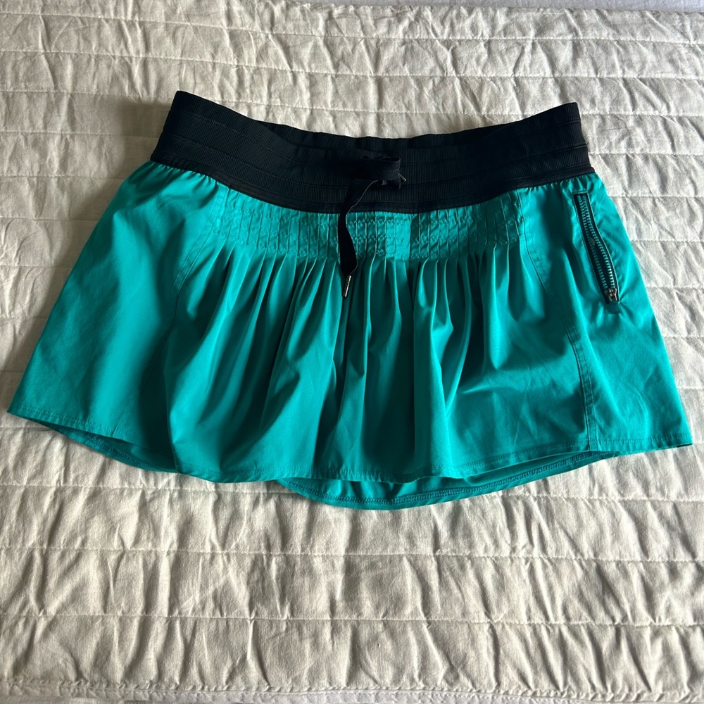 Lululemon Tennis Skirt sz 10
